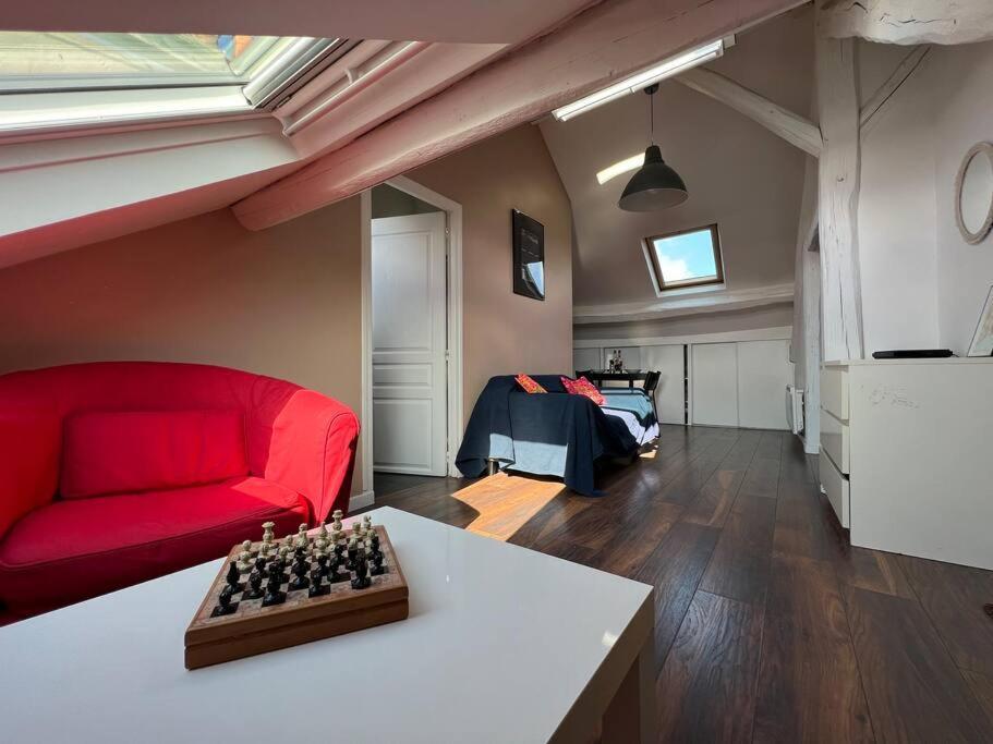 Bright Studio Apartment - Fontainebleau Zewnętrze zdjęcie