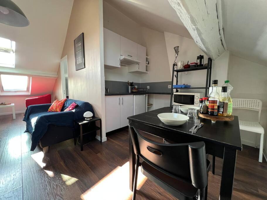 Bright Studio Apartment - Fontainebleau Zewnętrze zdjęcie